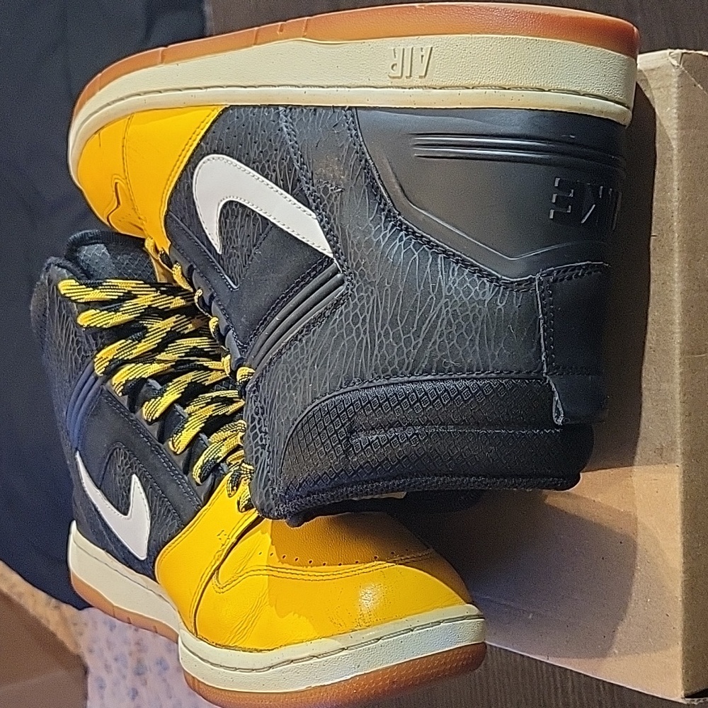 Nike Air Force II Rare "Black Yellow Gum" (2009) Mens 11.5 EUC - Picture 8 of 12